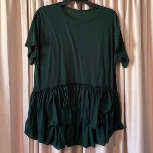 Size large hunter green hi lo top